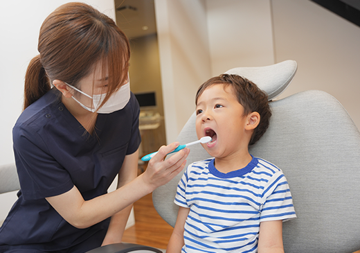 STEP2　歯科衛生士による歯ブラシ指導